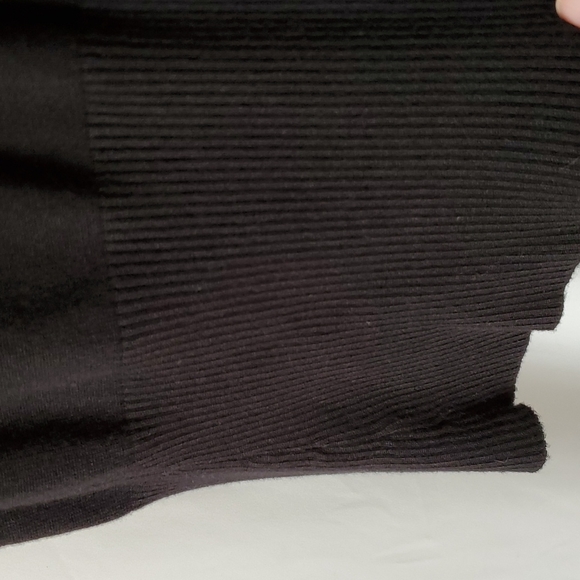 Cleo V-Neck Sweater Vest EUC - Picture 3 of 5